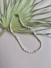 Lade das Bild in den Galerie-Viewer, Amazing Pearls Necklace
