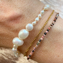 Lade das Bild in den Galerie-Viewer, Amazing Pearls Armband