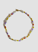 Lade das Bild in den Galerie-Viewer, Smiley Pearl Necklace