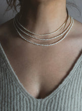 Lade das Bild in den Galerie-Viewer, Baby Pearl Choker