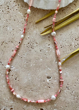 Lade das Bild in den Galerie-Viewer, Florentine Sunset Red