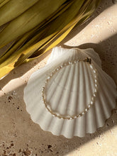 Lade das Bild in den Galerie-Viewer, Baby Pearl Armband