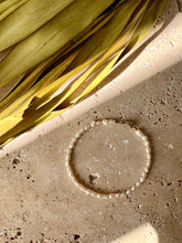 Lade das Bild in den Galerie-Viewer, Baby Pearl Armband