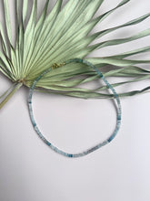 Lade das Bild in den Galerie-Viewer, Ocean Blue Gemstone Necklace
