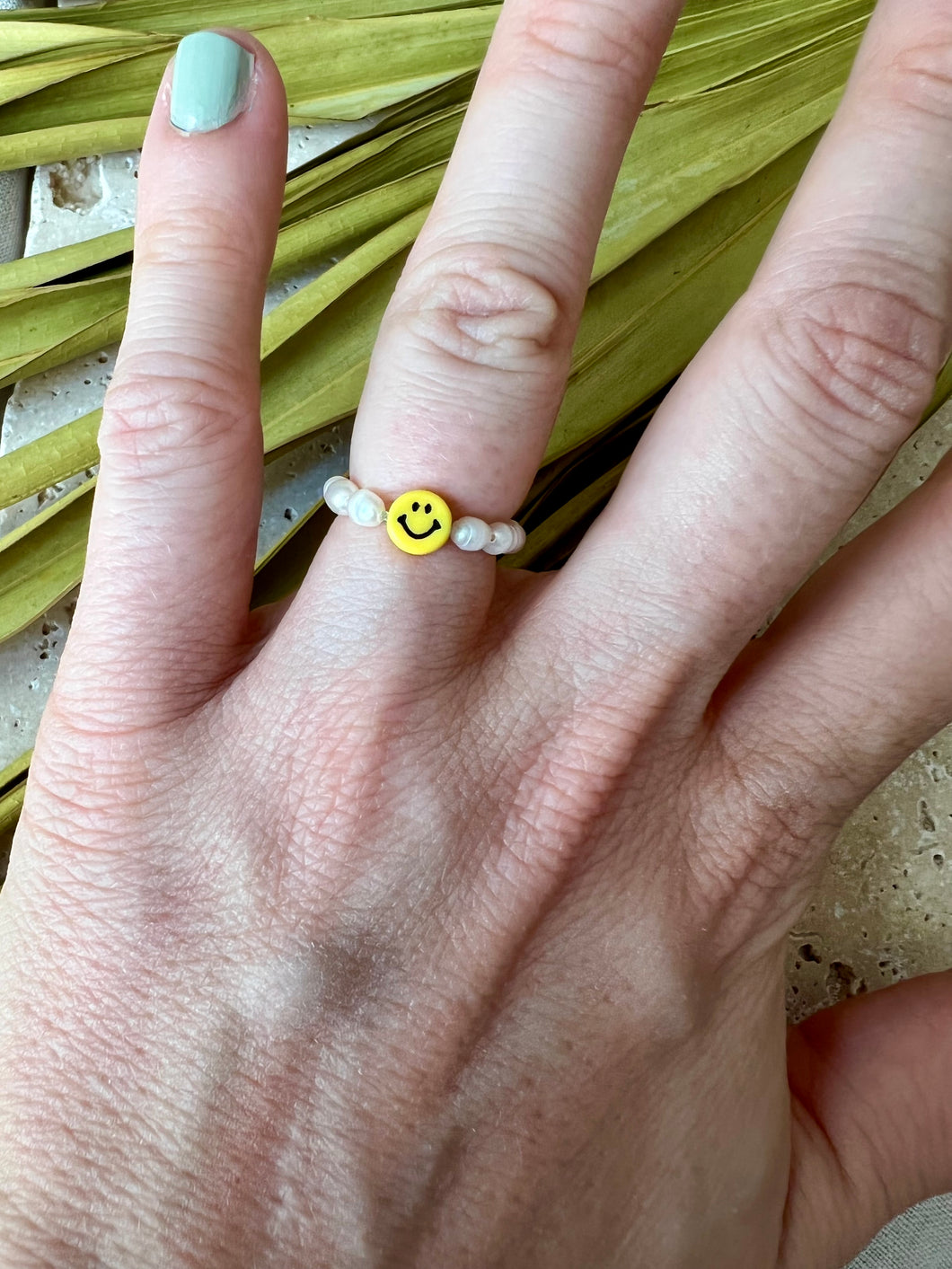 Smiley Pearl Ring